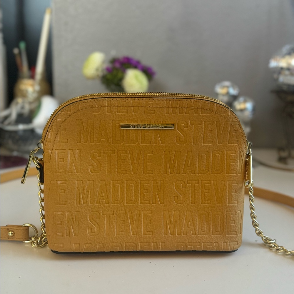 Steve Madden Mustard Cross Body Purse